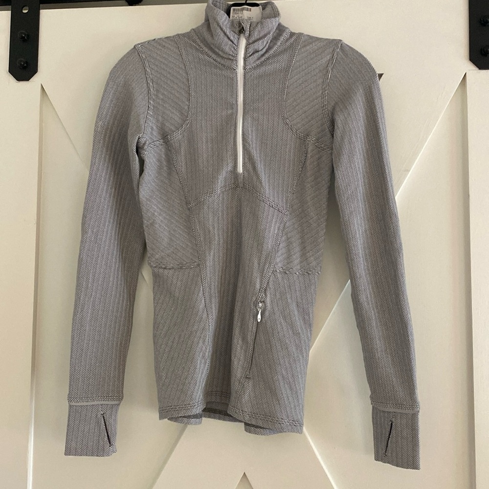 Lululemon Quarter zip size 2